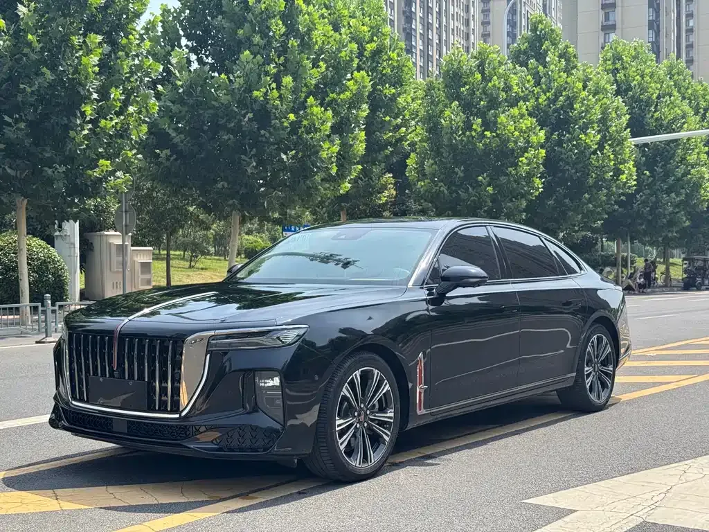 Hongqi H9 — фото 1