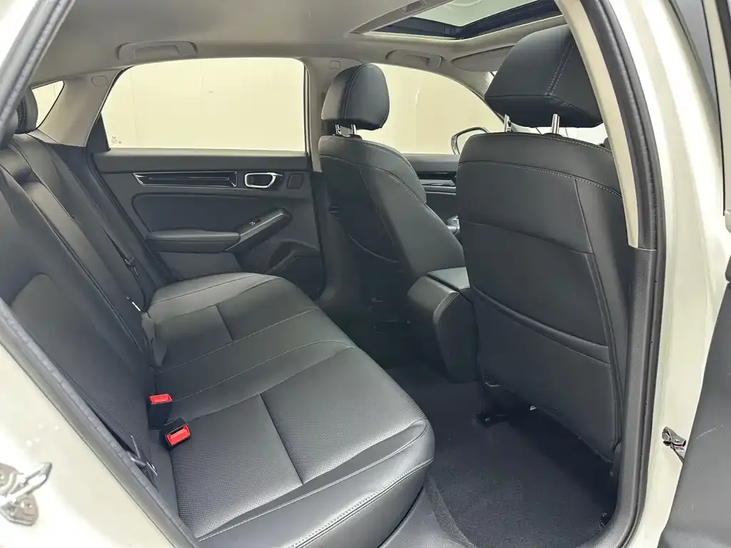Honda Civic 2022 из CN, фото 4