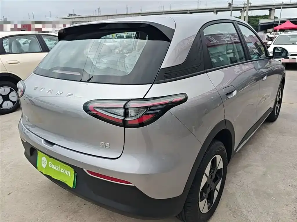 Geely Starburst — фото 10