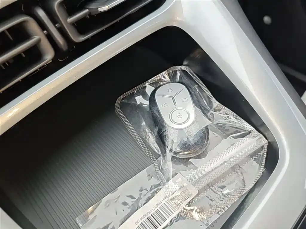 Geely Starburst — фото 8