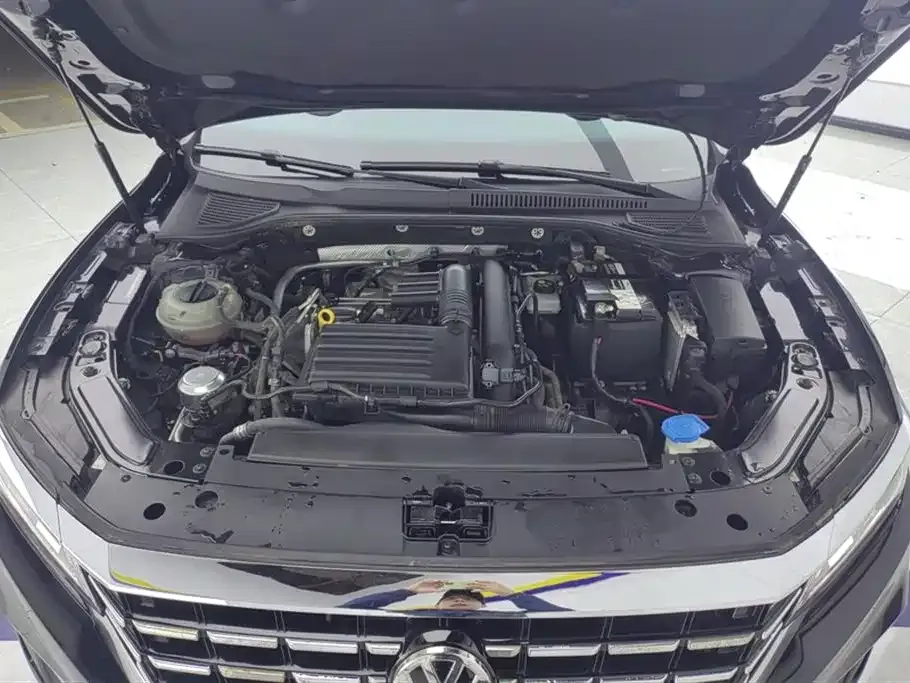 Volkswagen Passat 2021 из CN, фото 10