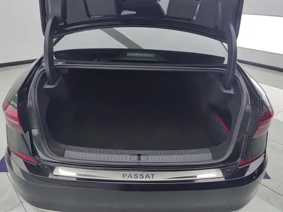 Volkswagen Passat 2021 из CN, фото 6