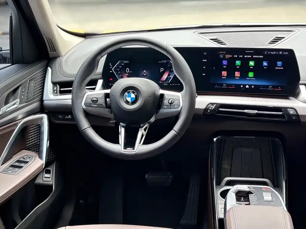 BMW X1 — фото 10