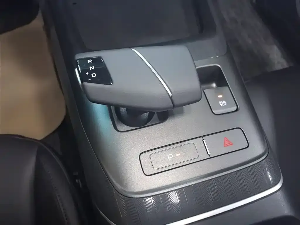 Changan Eado 2025 из CN, фото 5