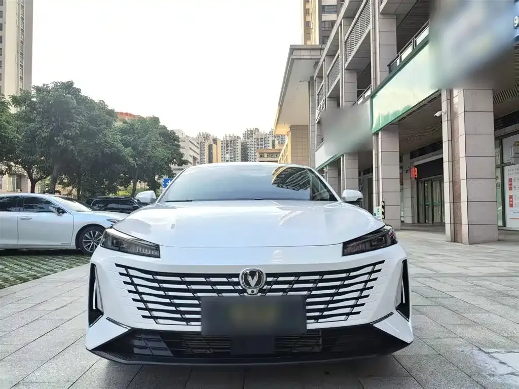 Changan Eado 2025 из CN, фото 7