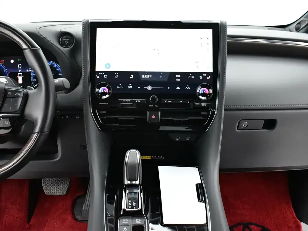 Toyota Alphard — фото 5