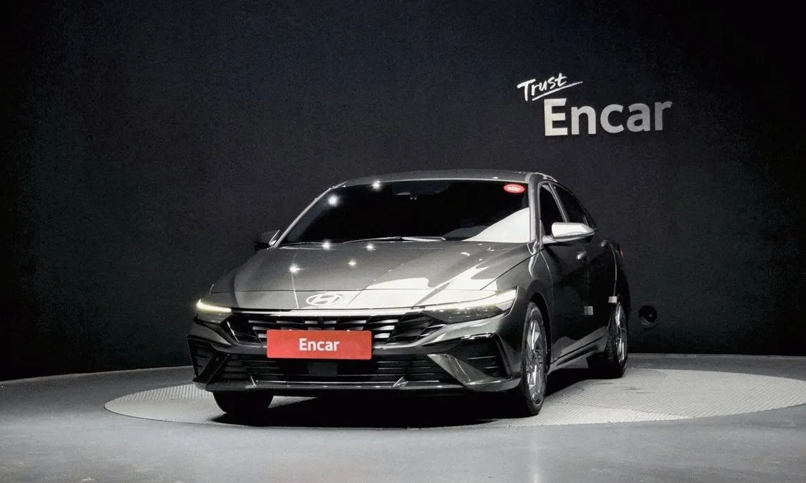 Hyundai AVANTE — фото 2