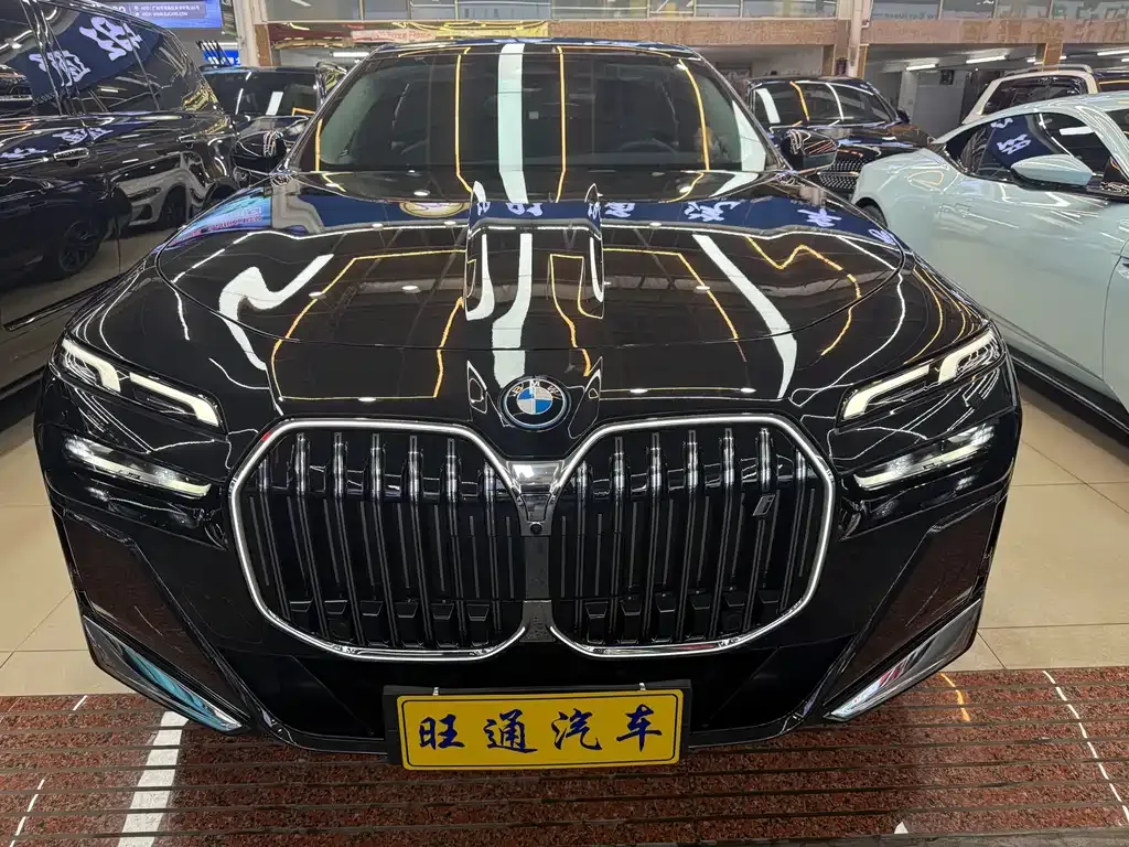 BMW i7 2024 из CN, фото 7
