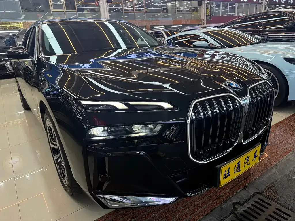 BMW i7 2024 из CN, фото 6