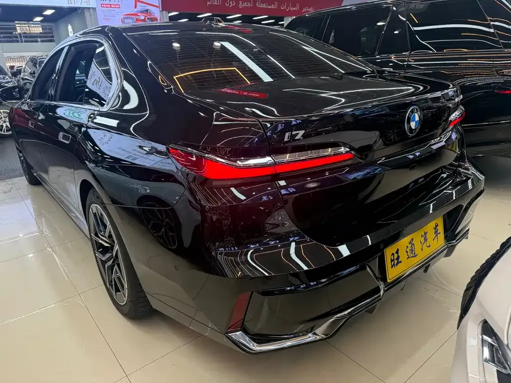 BMW i7 2024 из CN, фото 10