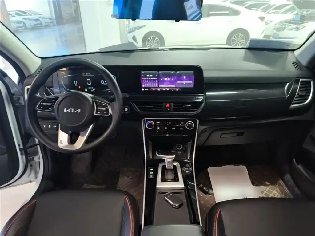 Kia Seltos 2024 из CN, фото 10
