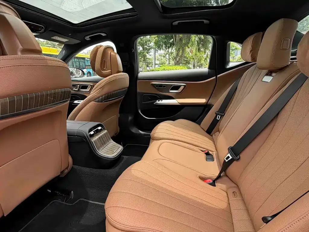 Mercedes-Benz E-Class New Energy — фото 9
