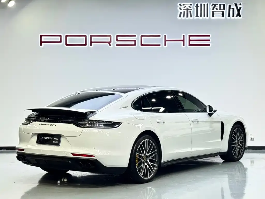 Porsche Panamera — фото 10