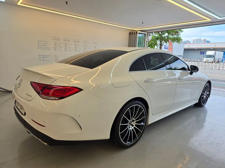 Mercedes-Benz CLS-Class — фото 3