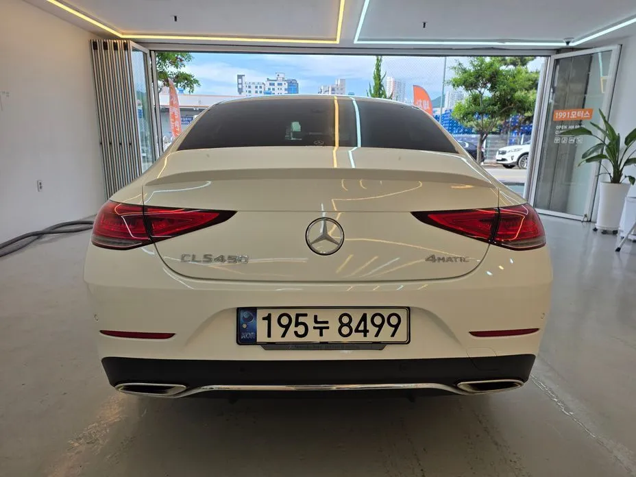 Mercedes-Benz CLS-Class — фото 6