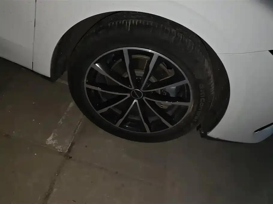 Roewe D7 2025 из CN, фото 9