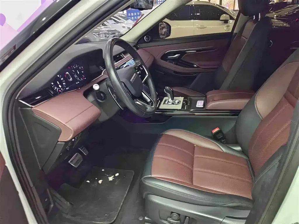 Land Rover Evoque — фото 8