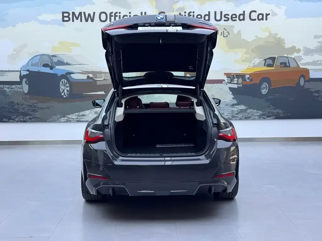 BMW i4 2025 из CN, фото 6