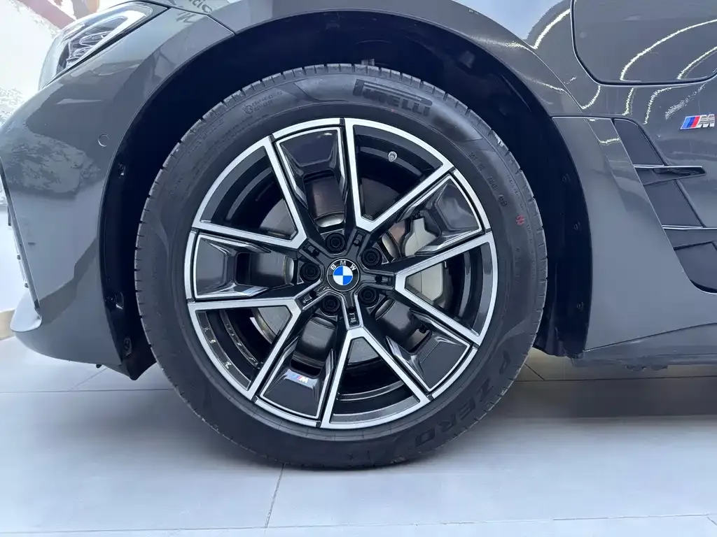 BMW i4 2025 из CN, фото 5