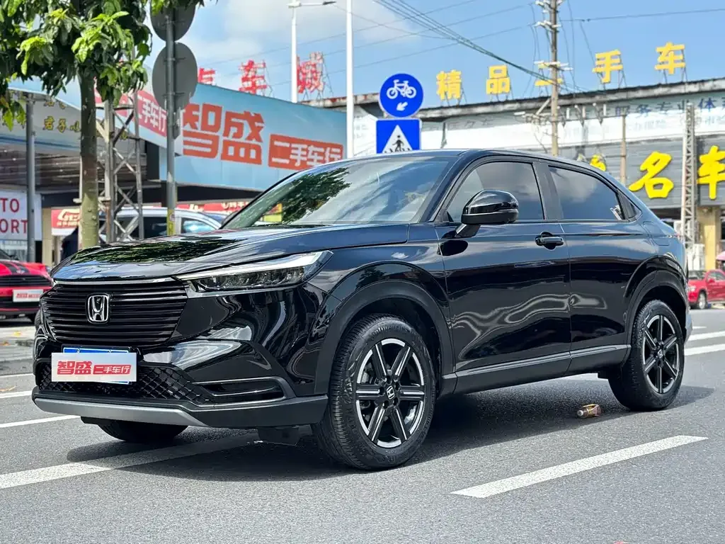 Honda Vezel — фото 1