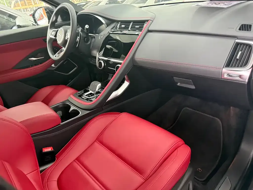 Jaguar E-PACE 2023 из CN, фото 3