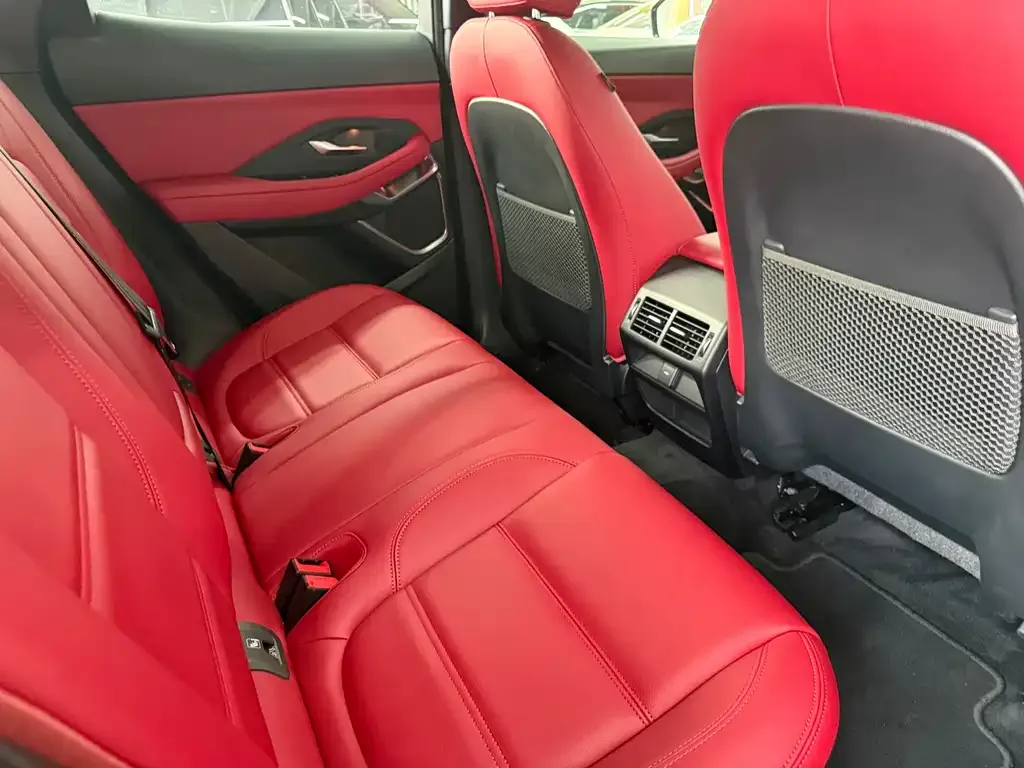 Jaguar E-PACE 2023 из CN, фото 4