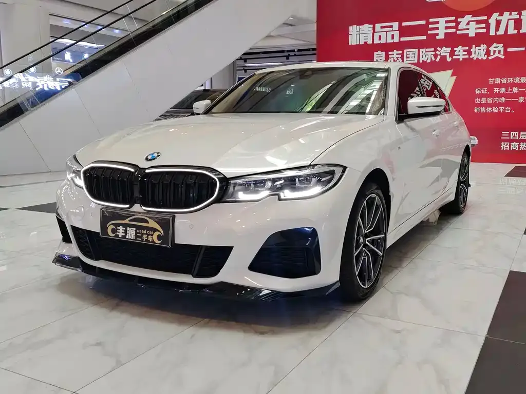 BMW 3 Series — фото 1