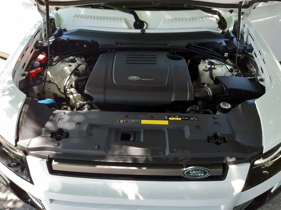Land Rover Defender 2022 из KR, фото 9