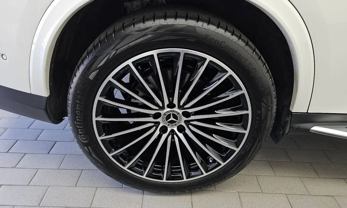 Mercedes-Benz GLC-Class 2025 из KR, фото 9