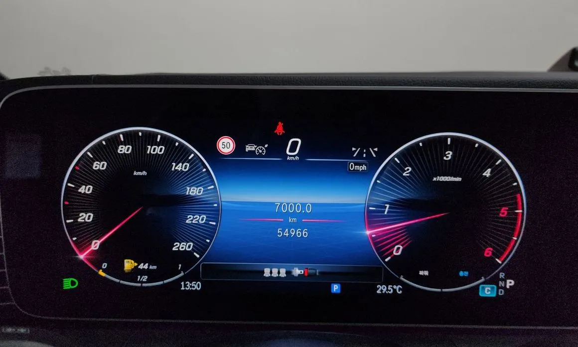 Mercedes-Benz GLE-Class 2023 из KR, фото 9