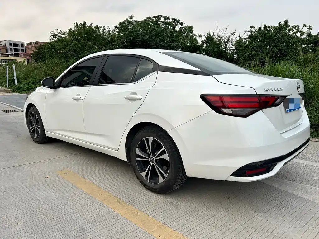 Nissan Sylphy — фото 10