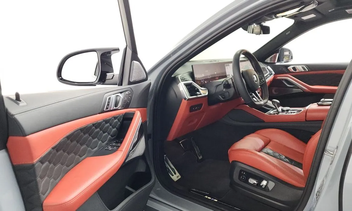 BMW X6M 2024 из KR, фото 10