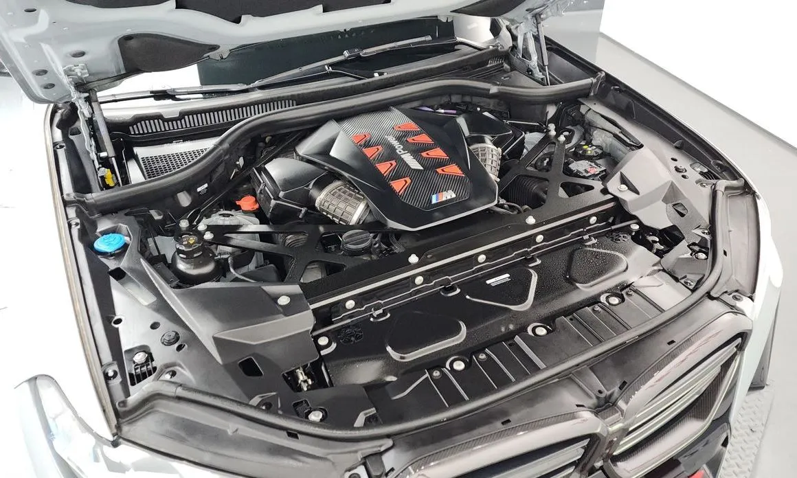 BMW X6M 2024 из KR, фото 6
