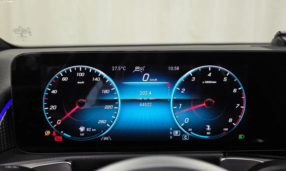 Mercedes-Benz GLB-Class 2021 из KR, фото 2