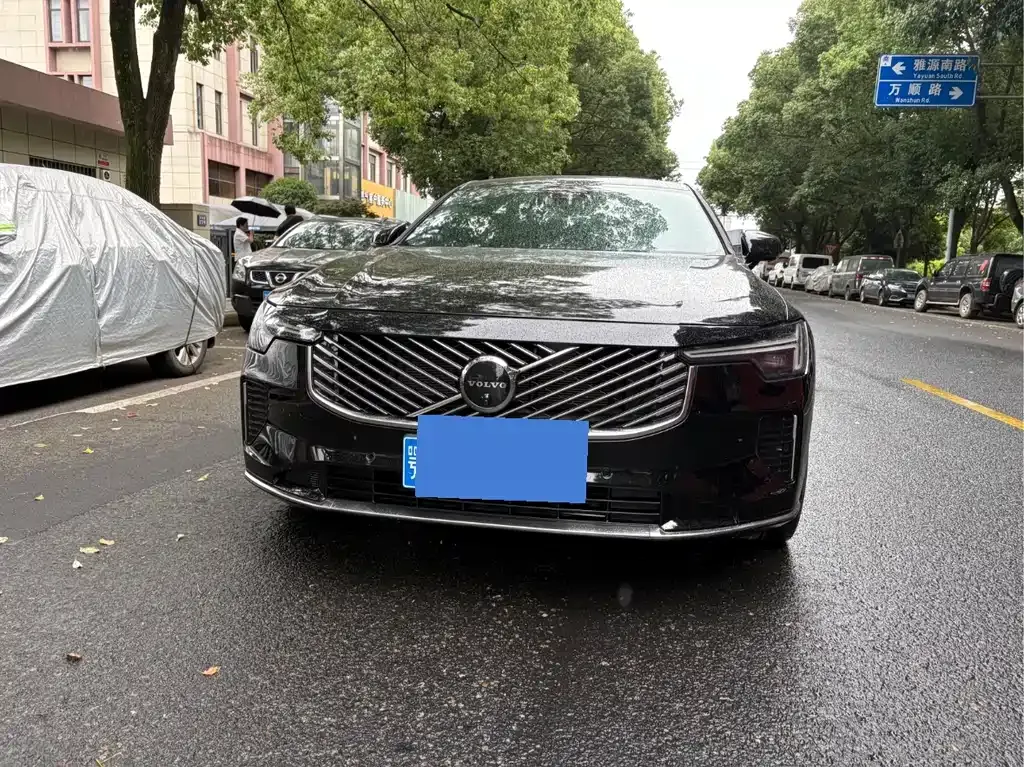 Volvo S90 — фото 9