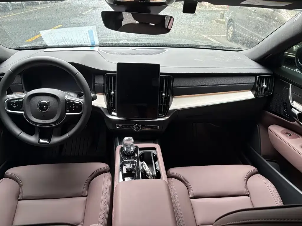 Volvo S90 — фото 3