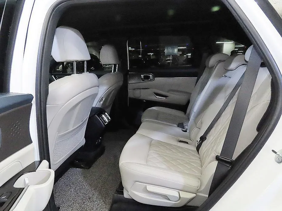 Kia Sorento 2023 из KR, фото 4