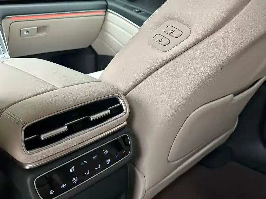 Genesis GV80 — фото 2