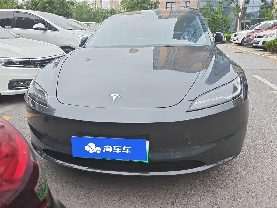 Tesla Model 3 — фото 2