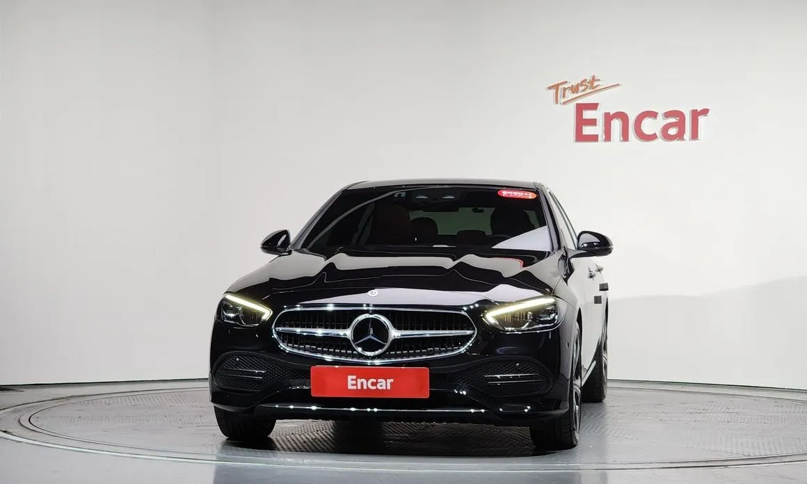 Mercedes-Benz C-Class 2023 из KR, фото 2