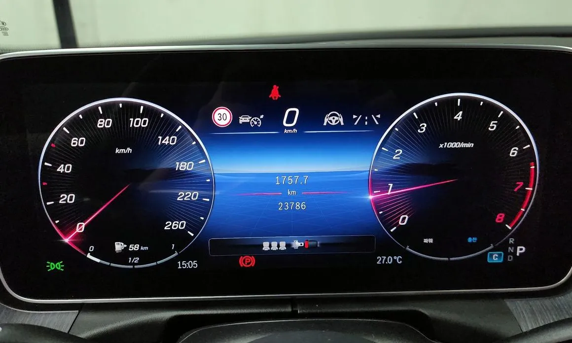 Mercedes-Benz C-Class 2023 из KR, фото 7