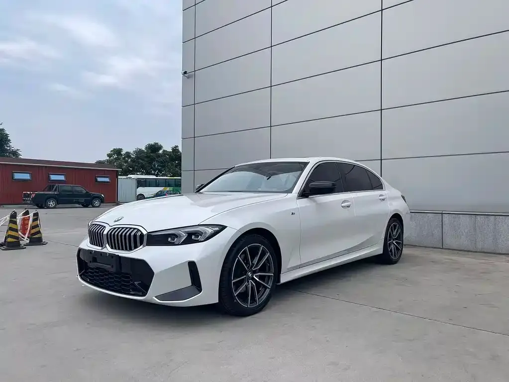 BMW 3 Series — фото 1