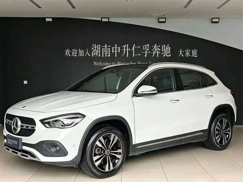 Mercedes-Benz GLA — фото 7