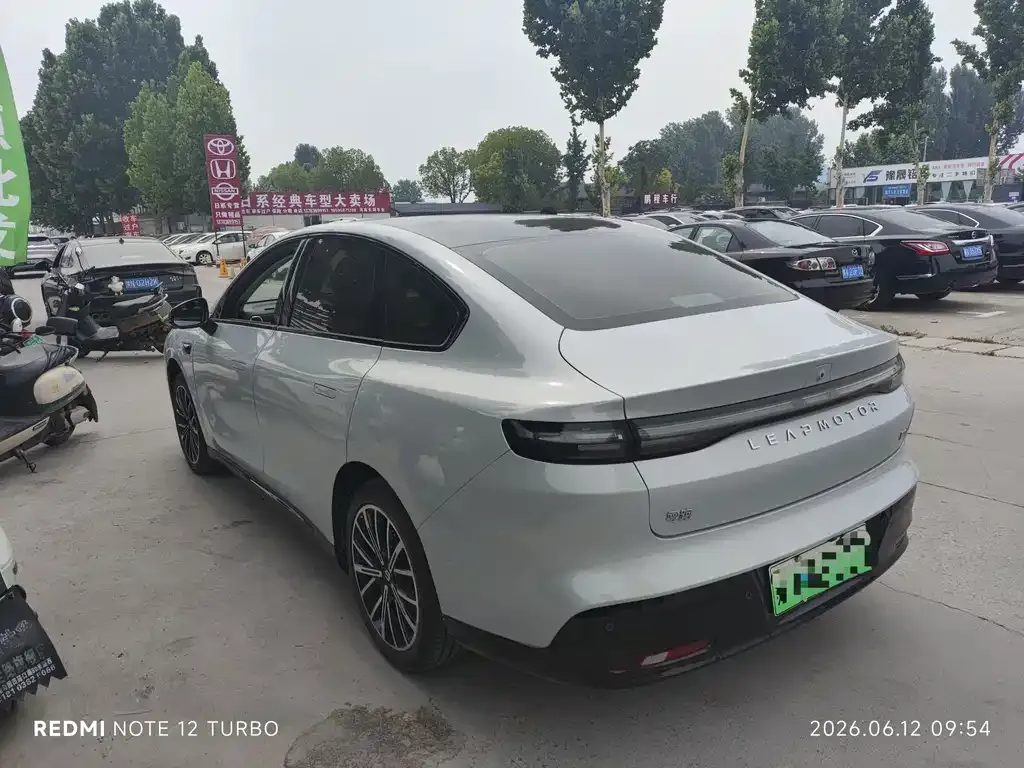 Leapmotor B01 2026 из CN, фото 6