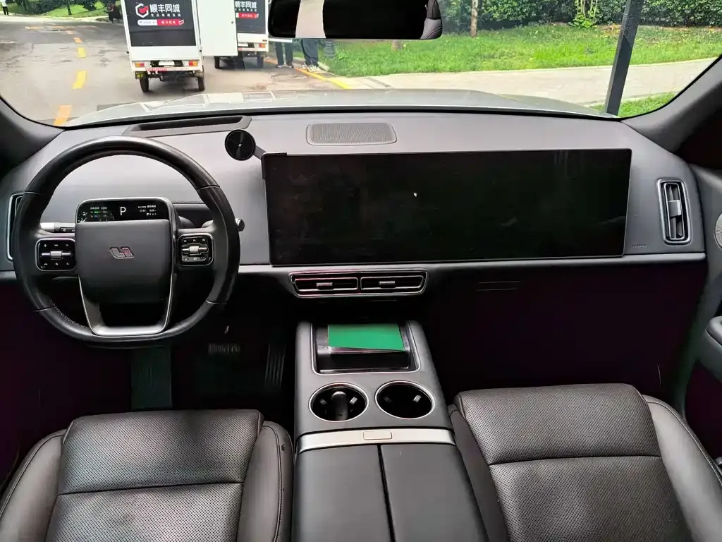 Li Auto L9 2023 из CN, фото 2