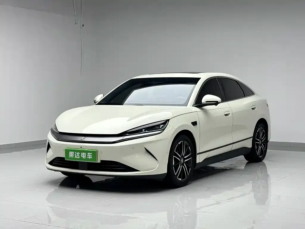 BYD Qin L — фото 1