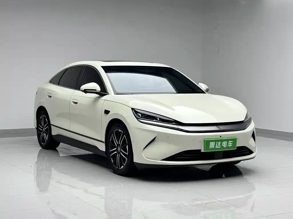 BYD Qin L — фото 2