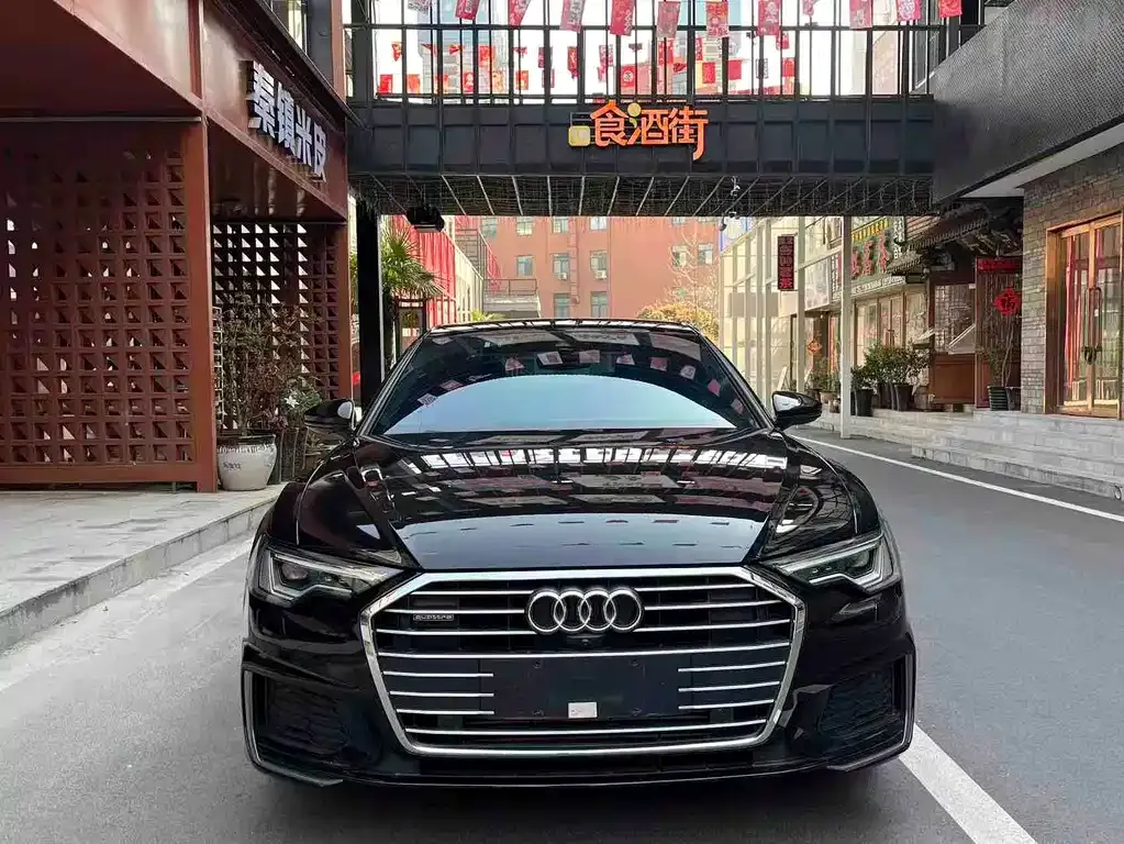 Audi A6L — фото 10