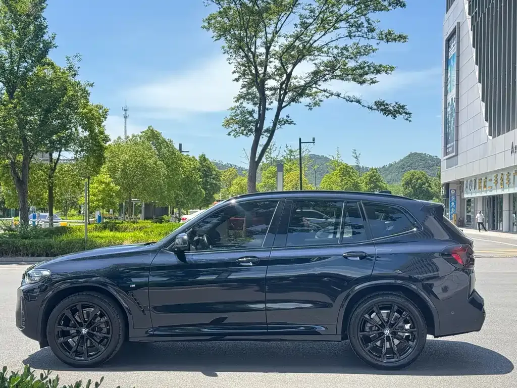 BMW X3 — фото 2