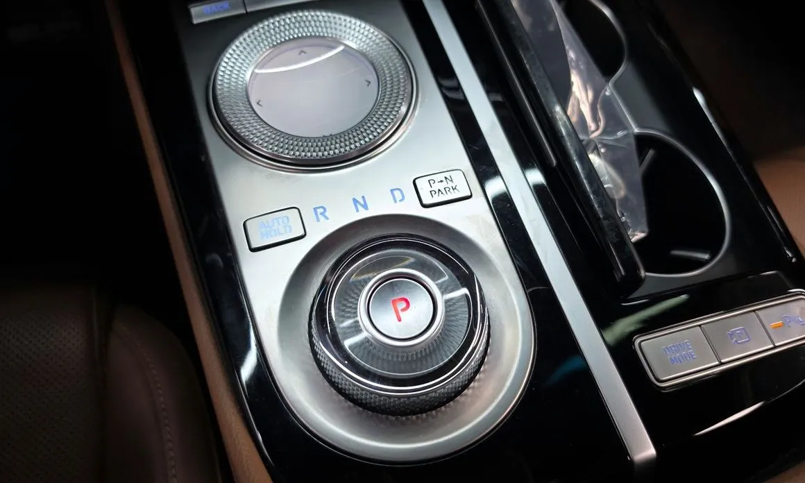 Genesis G80 — фото 10